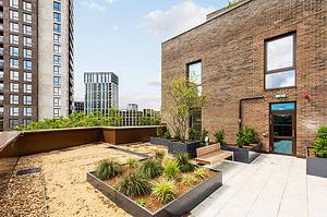 Couple Finds Dream Home in East Croydon Through Shared Ownership